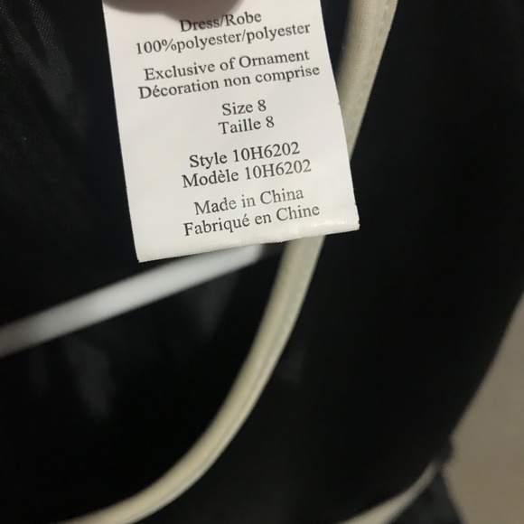 Girls Beautiful Holiday Dress - Picture 3 of 3